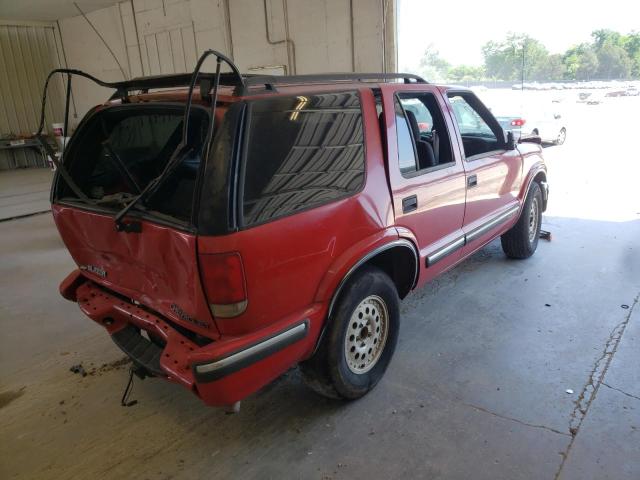 Photo 4 from auction – 1999 CHEVROLET BLAZER with VIN 1GNDT13W5XK114841