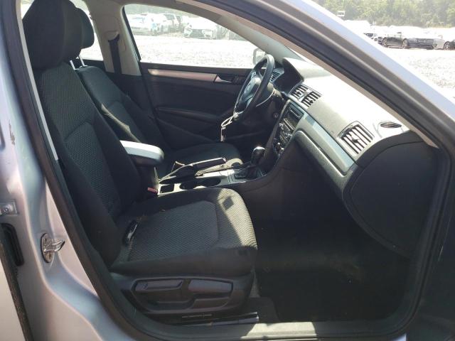 Photo 5 from auction – 2015 VOLKSWAGEN PASSAT with VIN 1VWAS7A37FC065691