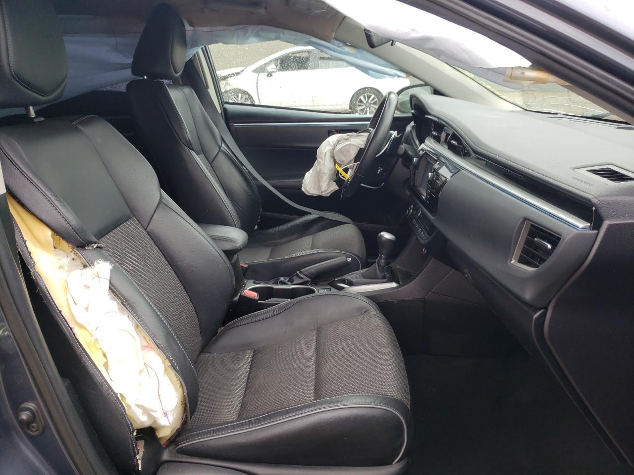 Photo 5 from auction – 2015 TOYOTA COROLLA L with VIN 5YFBURHE6FP295802