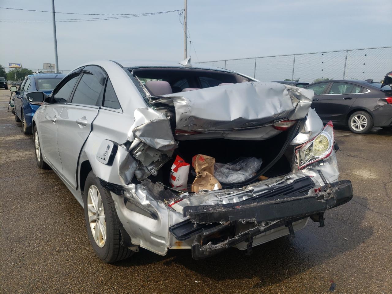Photo 9 from auction – 2011 HYUNDAI SONATA GLS with VIN 5NPEB4AC8BH141694