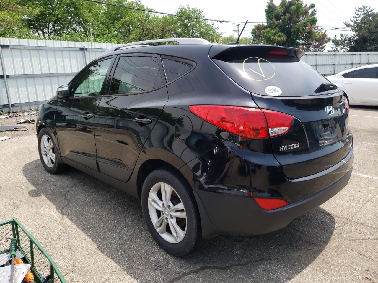 Photo 3 from auction – 2012 HYUNDAI TUCSON GLS with VIN KM8JUCAC6CU402438