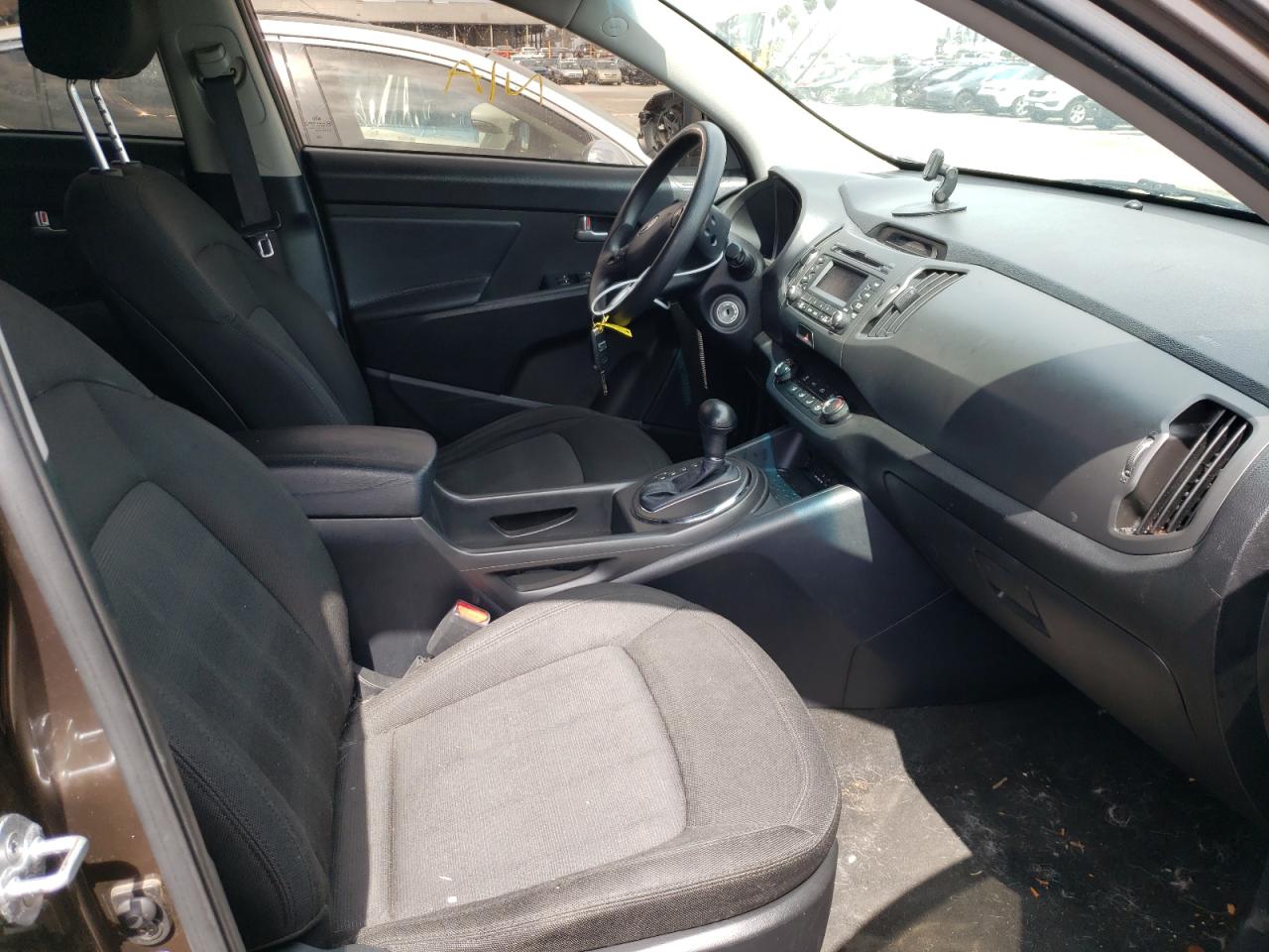 Photo 5 from auction – 2012 KIA SPORTAGE B with VIN KNDPB3A28C7330135