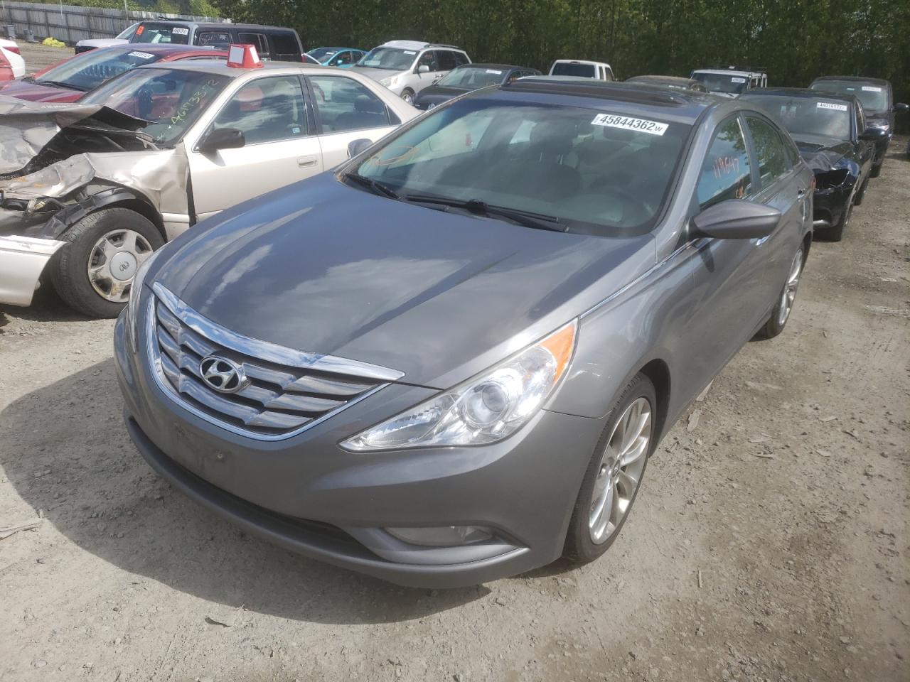 Photo 2 from auction – 2012 HYUNDAI SONATA SE with VIN 5NPEC4AC7CH432542