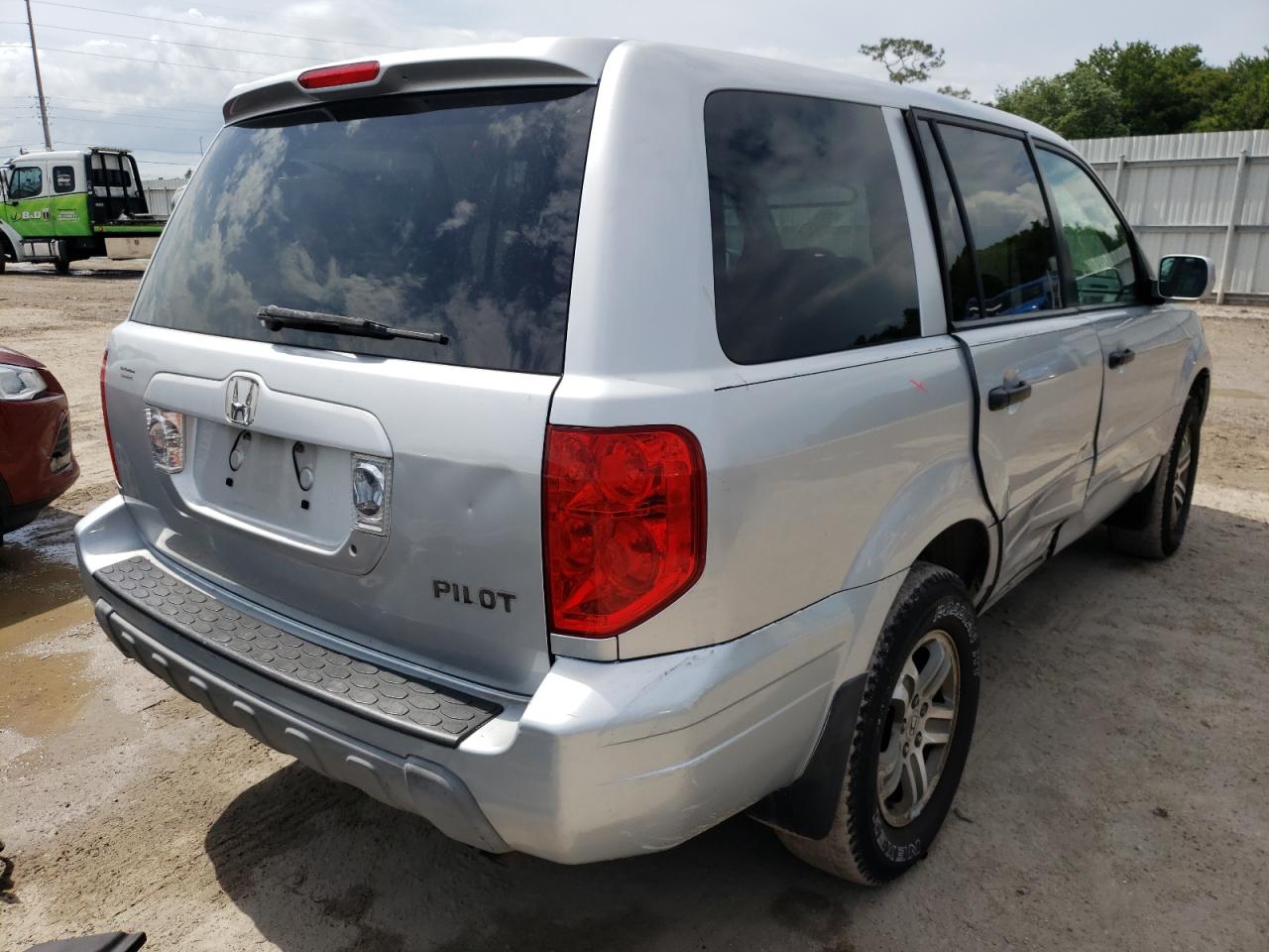 Photo 4 from auction – 2004 HONDA PILOT EXL with VIN 2HKYF185X4H591681