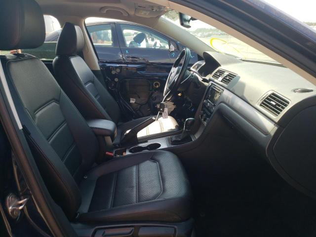 Photo 5 from auction – 2015 VOLKSWAGEN PASSAT SE with VIN 1VWBV7A36FC064575