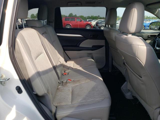 Фото 6 с аукциона – 2015 TOYOTA HIGHLANDER с VIN 5TDBKRFHXFS103193