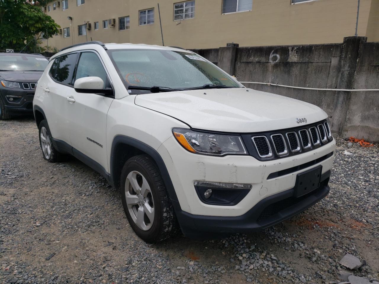 JEEP COMPASS LA 2018 with VIN 3C4NJDBB1JT349925 - Photo from auction