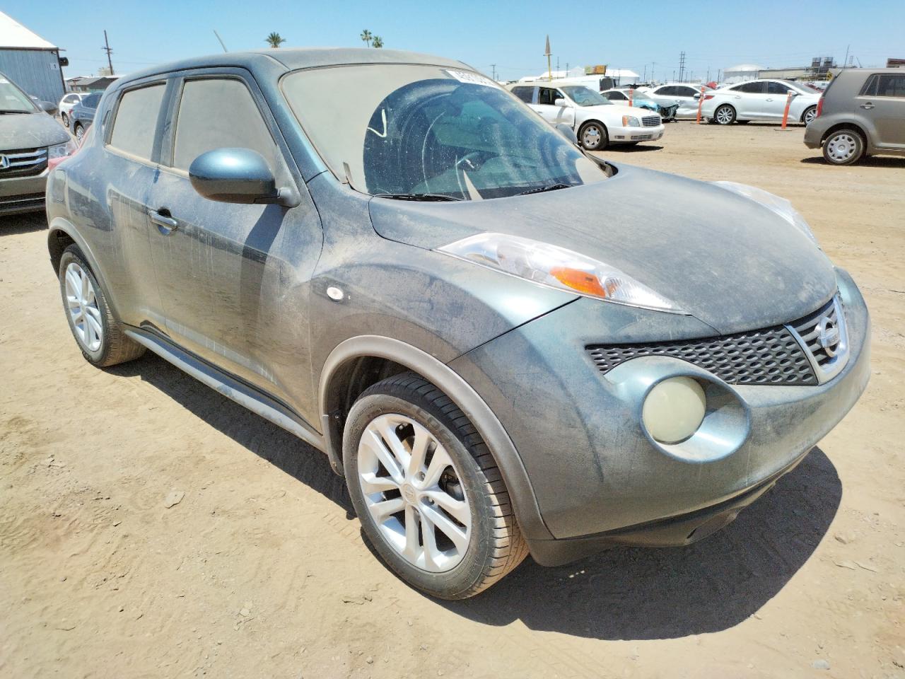 NISSAN JUKE S 2012 with VIN JN8AF5MR3CT107494 - Photo from auction