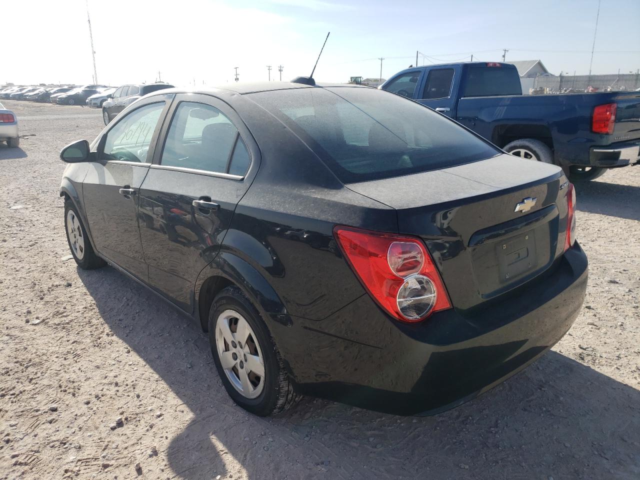 Photo 3 from auction – 2015 CHEVROLET SONIC LS with VIN 1G1JA5SH6F4133907