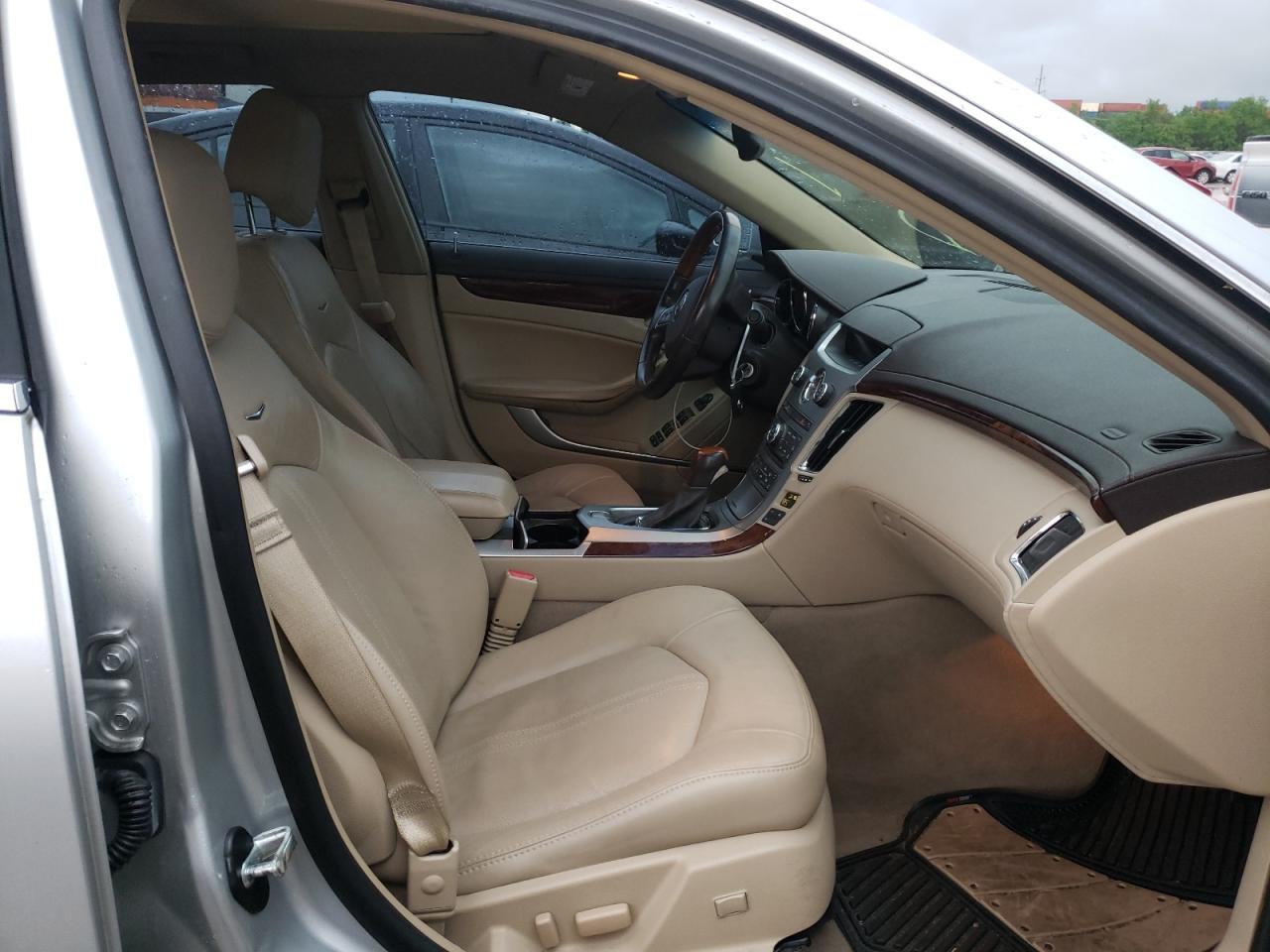 Photo 5 from auction – 2012 CADILLAC CTS LUXURY with VIN 1G6DH5E57C0104889