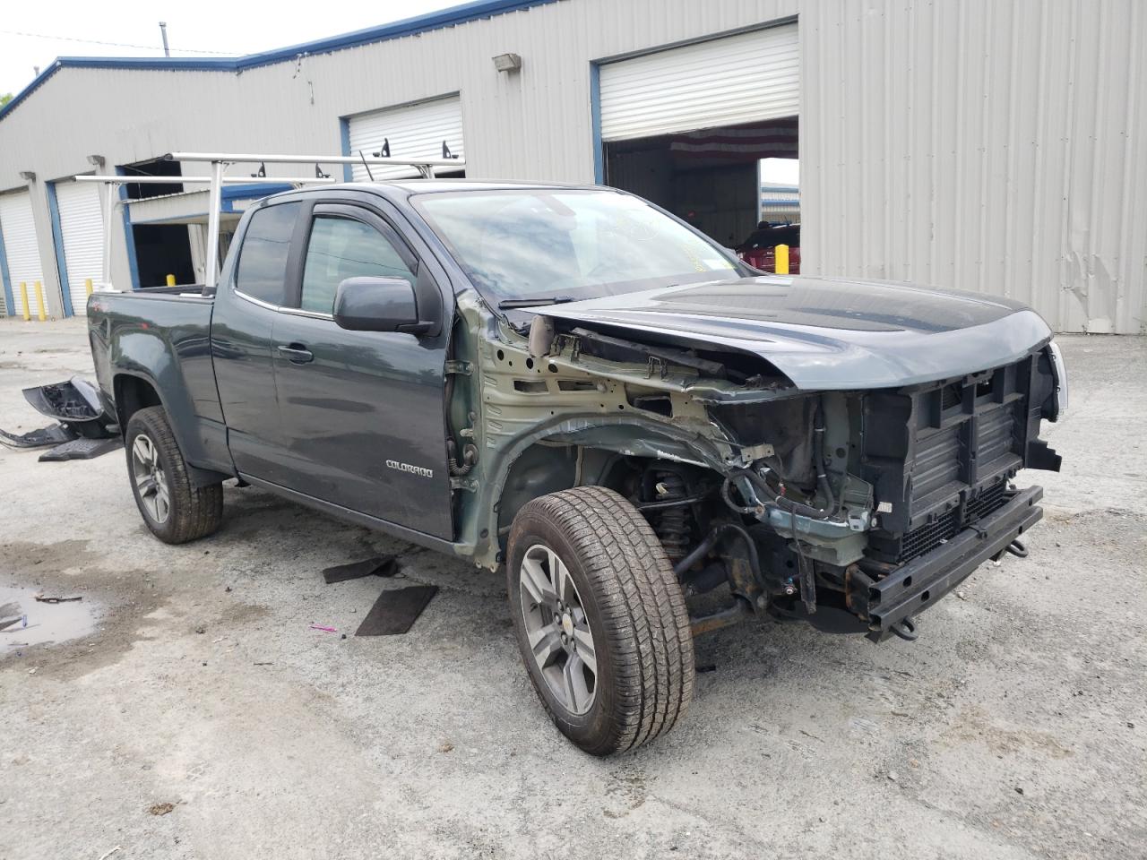 Photo 11 from auction – 2015 CHEVROLET COLORADO L with VIN 1GCHTBE36F1171928