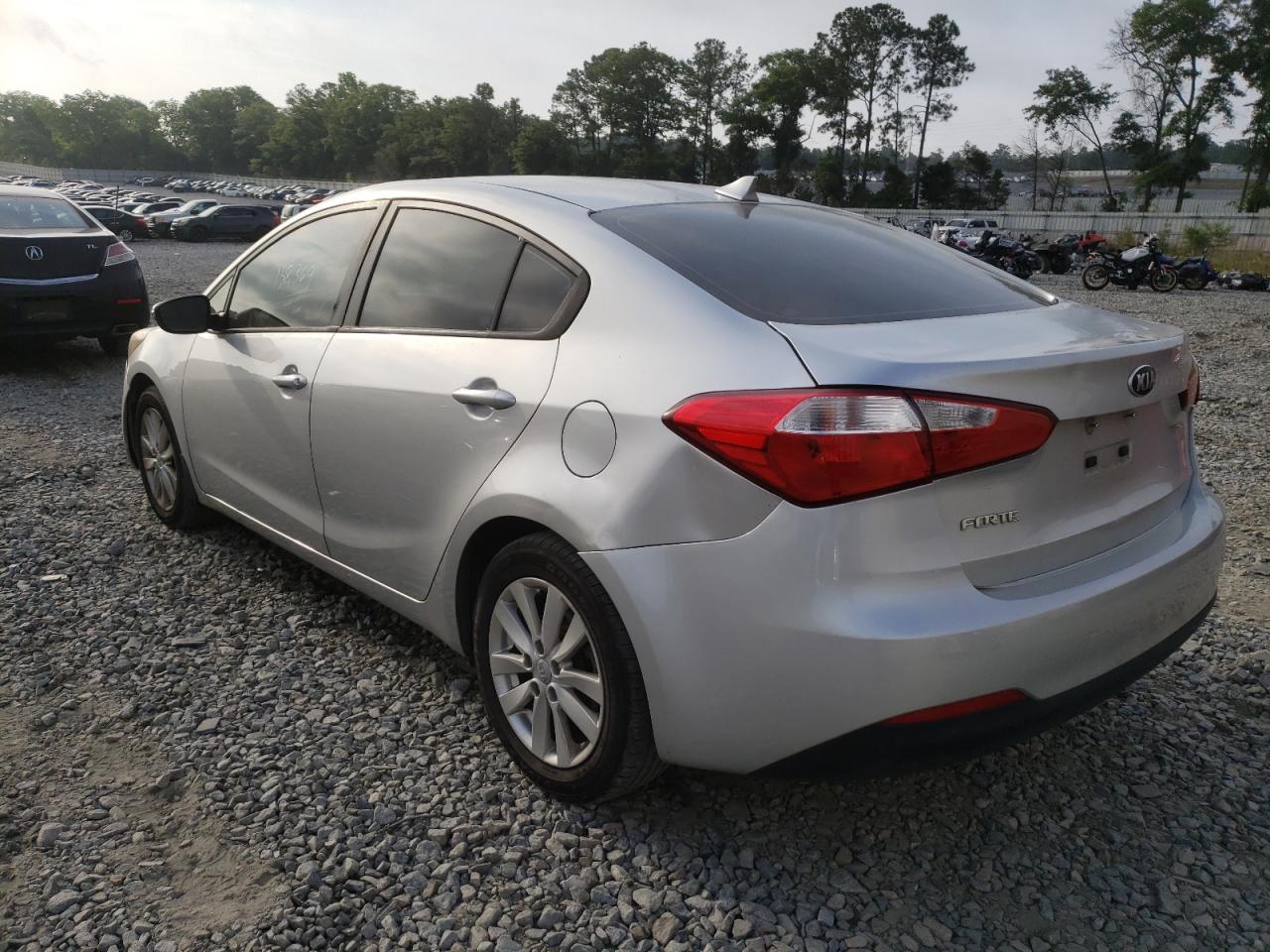Photo 3 from auction – 2014 KIA FORTE LX with VIN KNAFX4A63E5079896