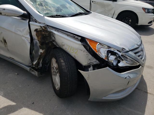 Photo 9 from auction – 2013 HYUNDAI SONATA GLS with VIN 5NPEB4AC6DH772737