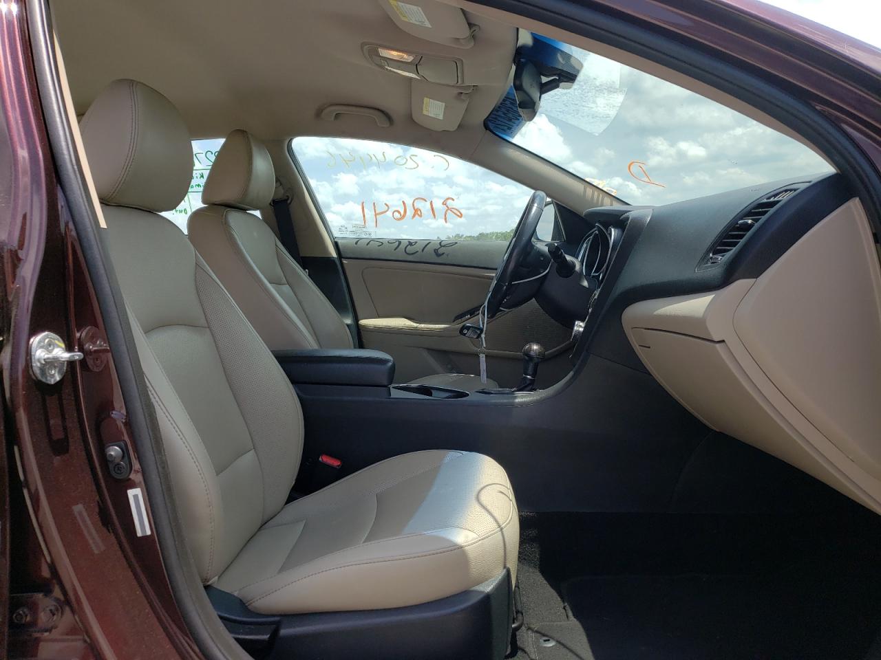 Photo 5 from auction – 2015 KIA OPTIMA EX with VIN 5XXGN4A78FG402441