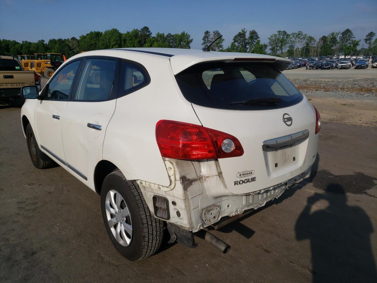 Photo 3 from auction – 2012 NISSAN ROGUE S with VIN JN8AS5MV3CW417832