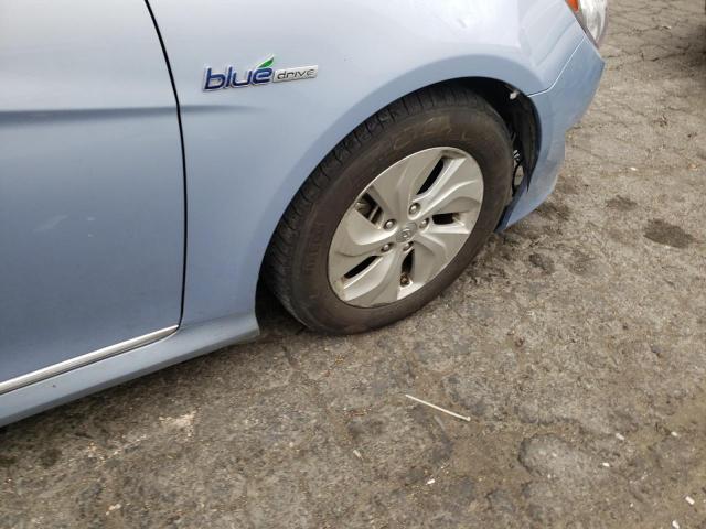 Photo 9 from auction – 2013 HYUNDAI SONATA HYB with VIN KMHEC4A49DA091500