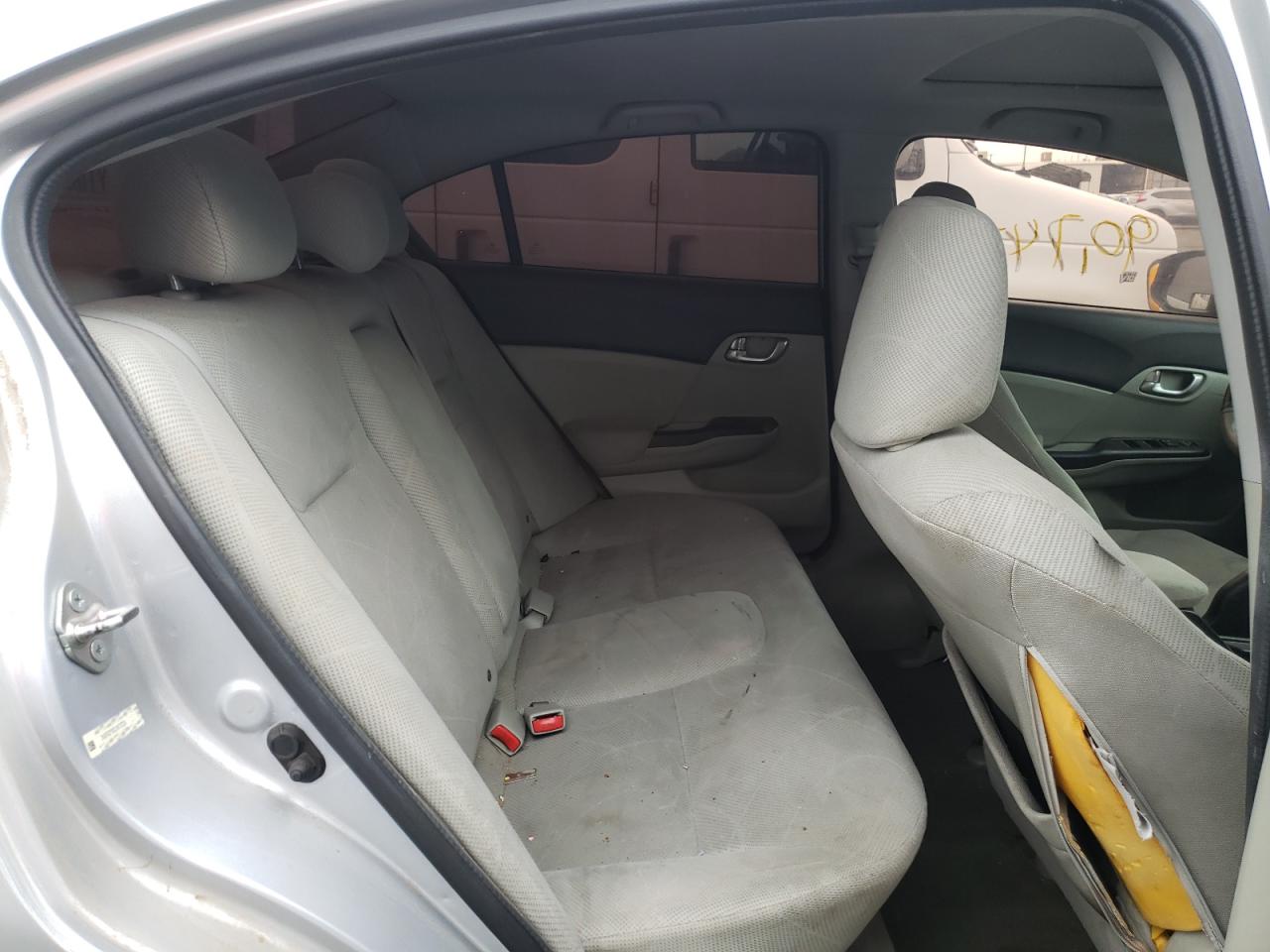 Photo 17 from auction – 2012 HONDA CIVIC EX with VIN 2HGFB2F85CH578724