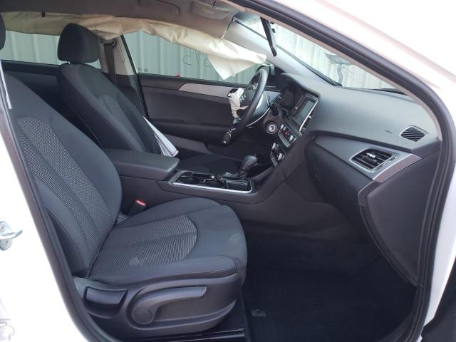 Photo 5 from auction – 2019 HYUNDAI SONATA SE with VIN 5NPE24AF8KH775047