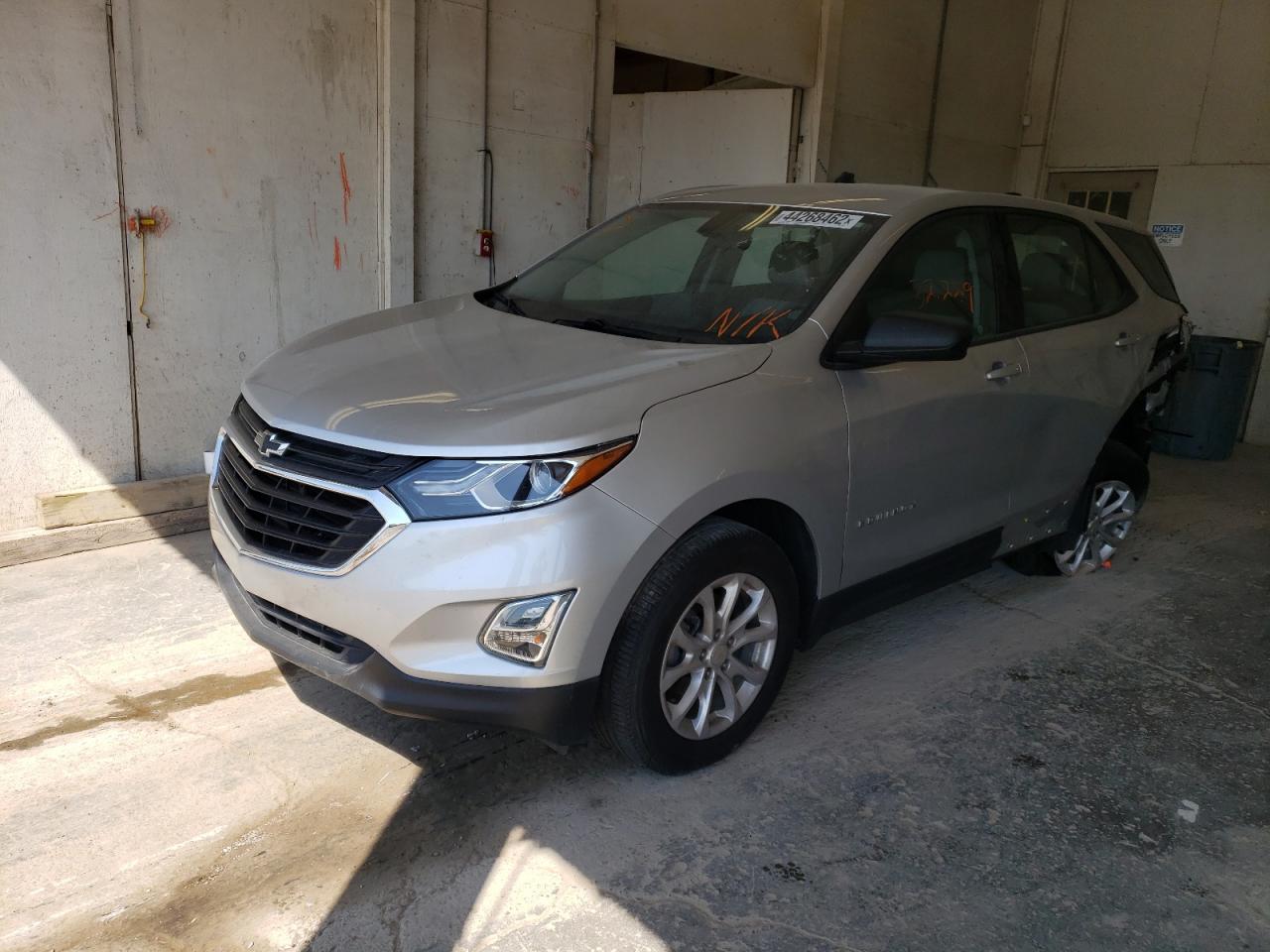 Photo 2 from auction – 2019 CHEVROLET EQUINOX LS with VIN 3GNAXHEV3KS598512