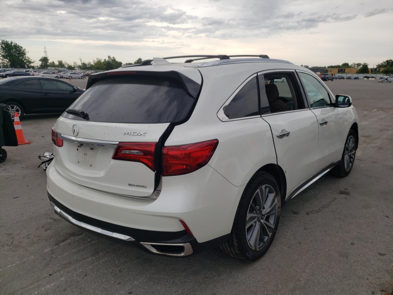 Zdjęcie 4 z aukcji – 2017 ACURA MDX TECHNO z VIN 5FRYD4H56HB008310