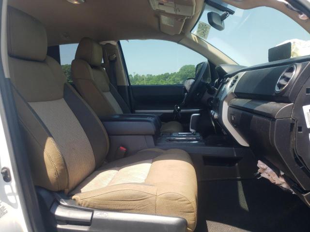 Photo 5 from auction – 2015 TOYOTA TUNDRA DOU with VIN 5TFRY5F11FX188735
