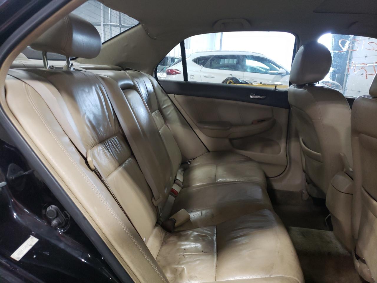 Photo 18 from auction – 2004 HONDA ACCORD EX with VIN 1HGCM66574A081832