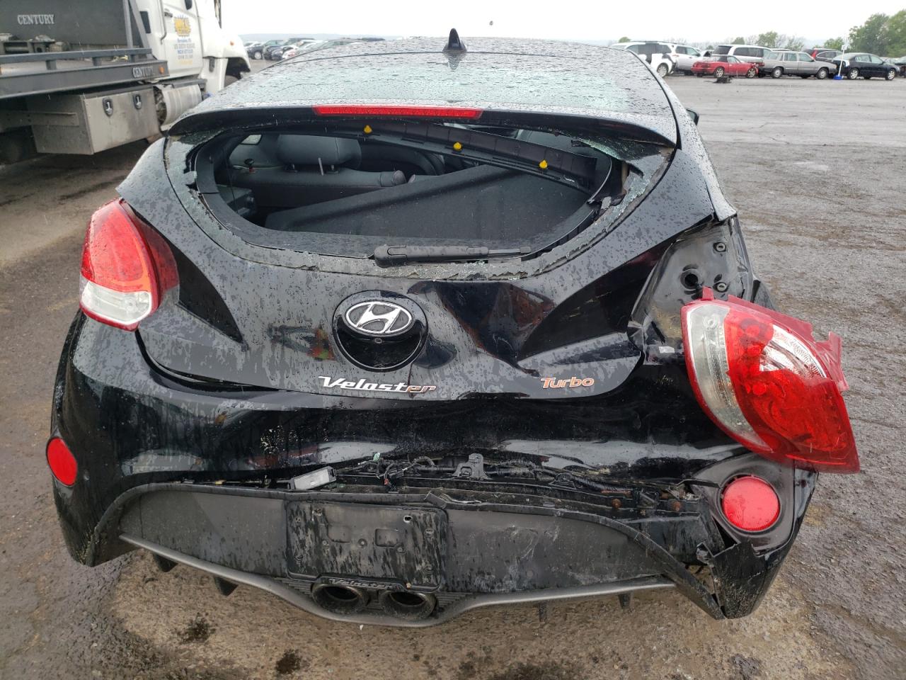 Photo 9 from auction – 2013 HYUNDAI VELOSTER T with VIN KMHTC6AE4DU110027