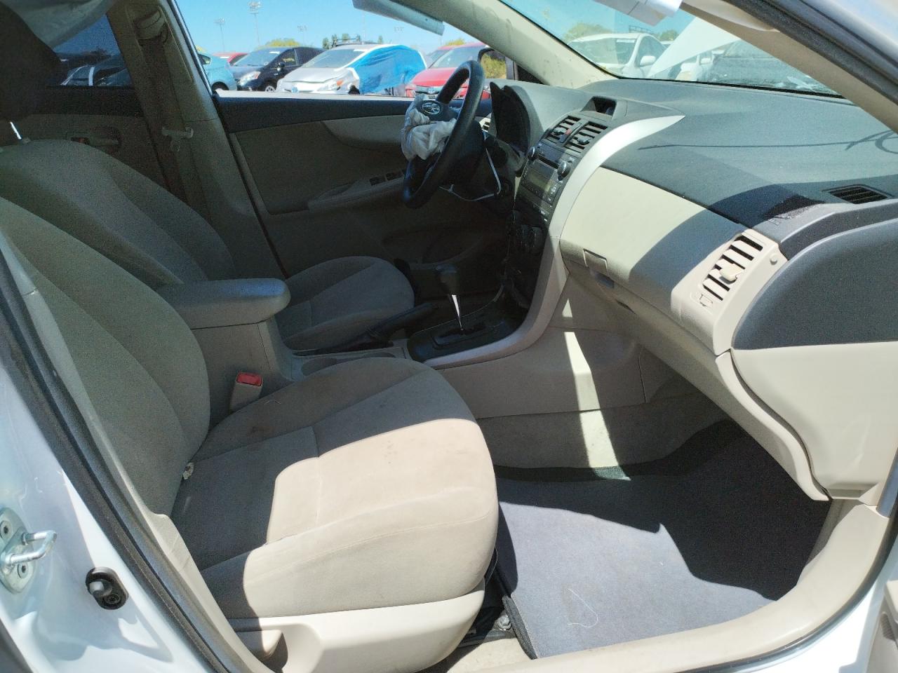 Photo 5 from auction – 2013 TOYOTA COROLLA BA with VIN 2T1BU4EE3DC964144