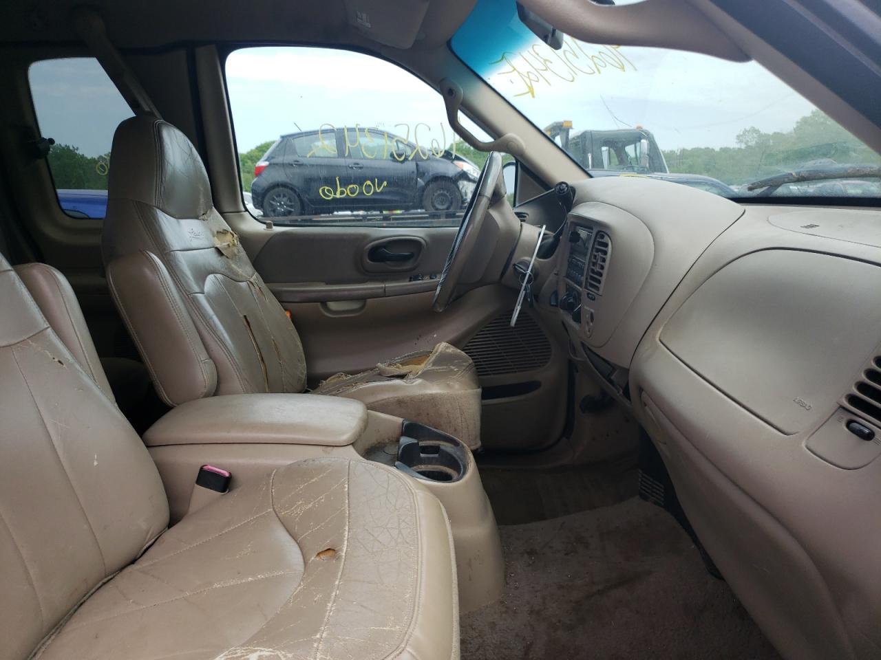 Zdjęcie 5 z aukcji – 2000 FORD F-150 z VIN 1FTRX18L6YNA76313