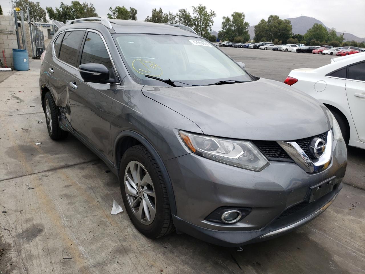 NISSAN ROGUE S 2014 with VIN 5N1AT2MT7EC778633 - Photo from auction