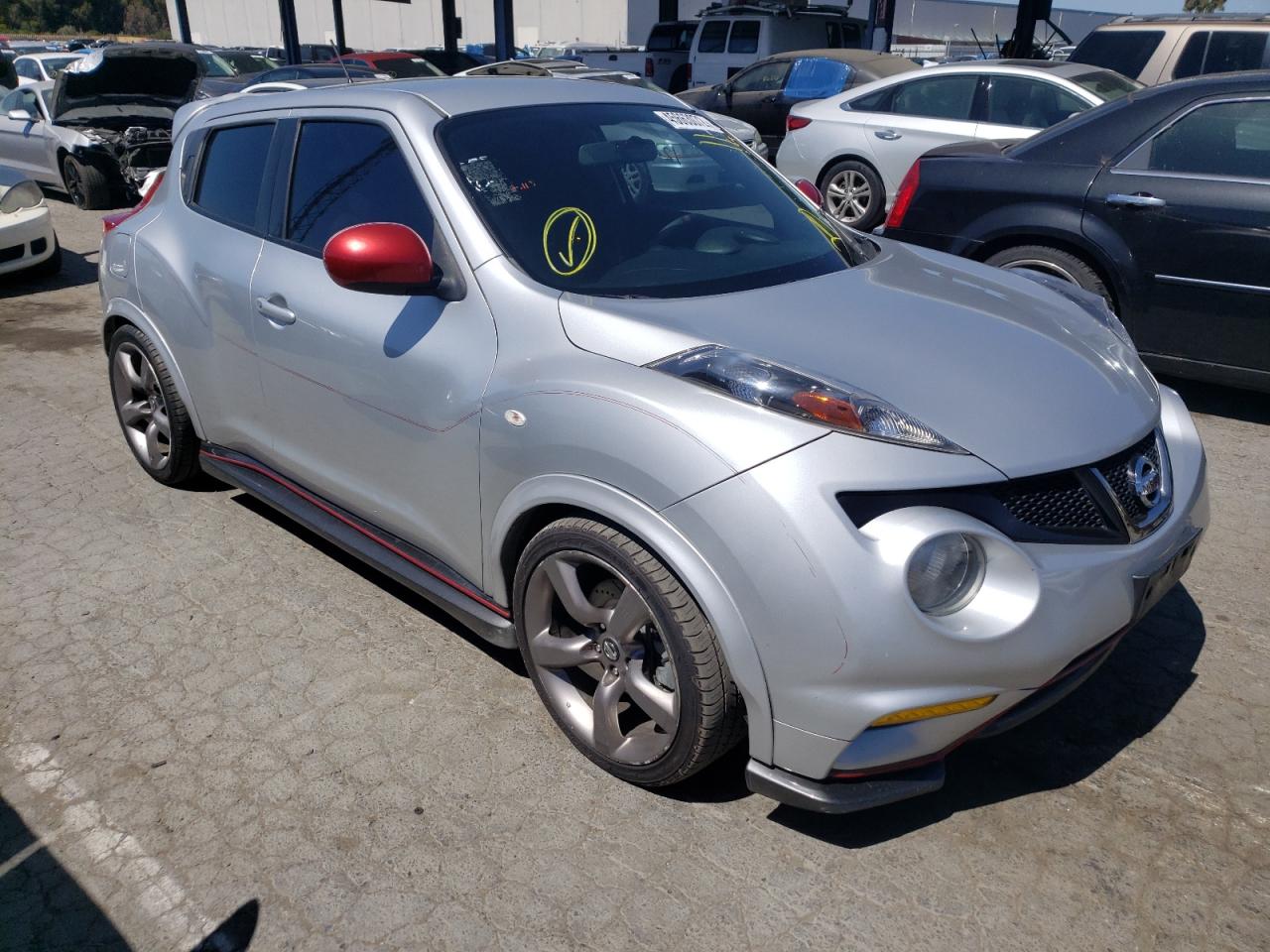 NISSAN JUKE S 2013 with VIN JN8AF5MR6DT215626 - Photo from auction