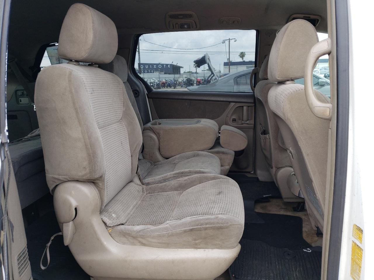 Photo 6 from auction – 2006 TOYOTA SIENNA CE with VIN 5TDZA23C06S437086