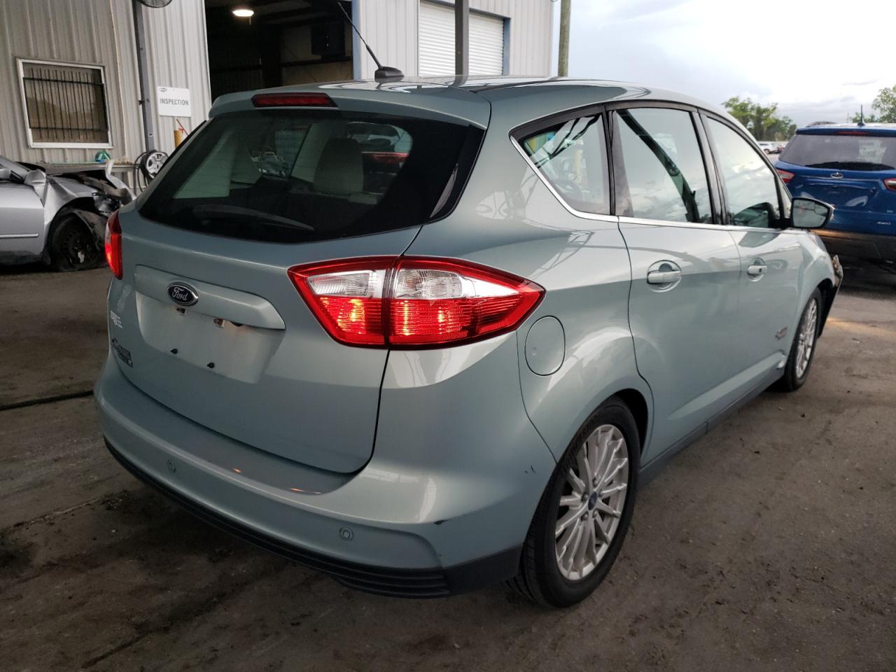 Фото 4 с аукциона – 2014 FORD C-MAX PREM с VIN 1FADP5CU8EL512092