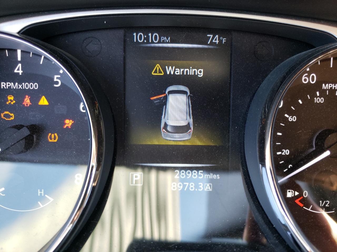 Photo 8 from auction – 2015 NISSAN ROGUE S with VIN KNMAT2MT2FP576782