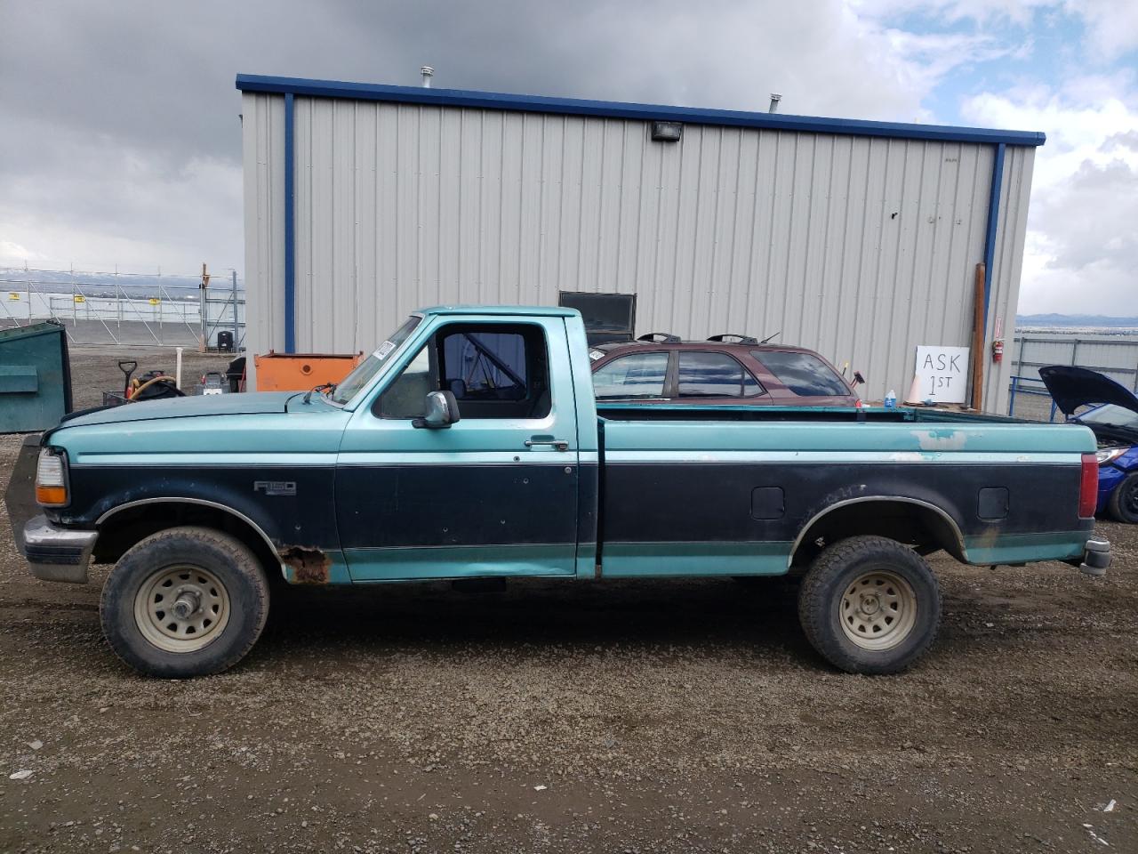 Photo 9 from auction – 1994 FORD F150 with VIN 1FTEF14N6RLA50087
