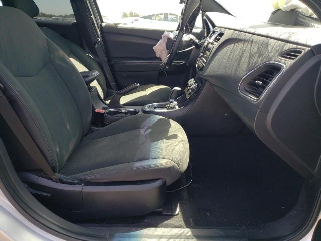 Photo 5 from auction – 2012 CHRYSLER 200 LIMITE with VIN 1C3CCBCB5CN155118