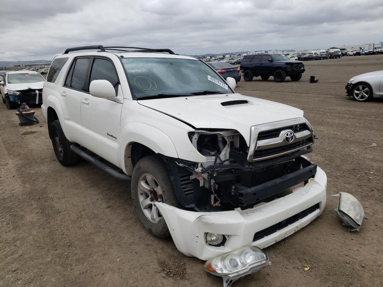 TOYOTA 4RUNNER SR 2007 with VIN JTEZU14R170087066 - Photo from auction