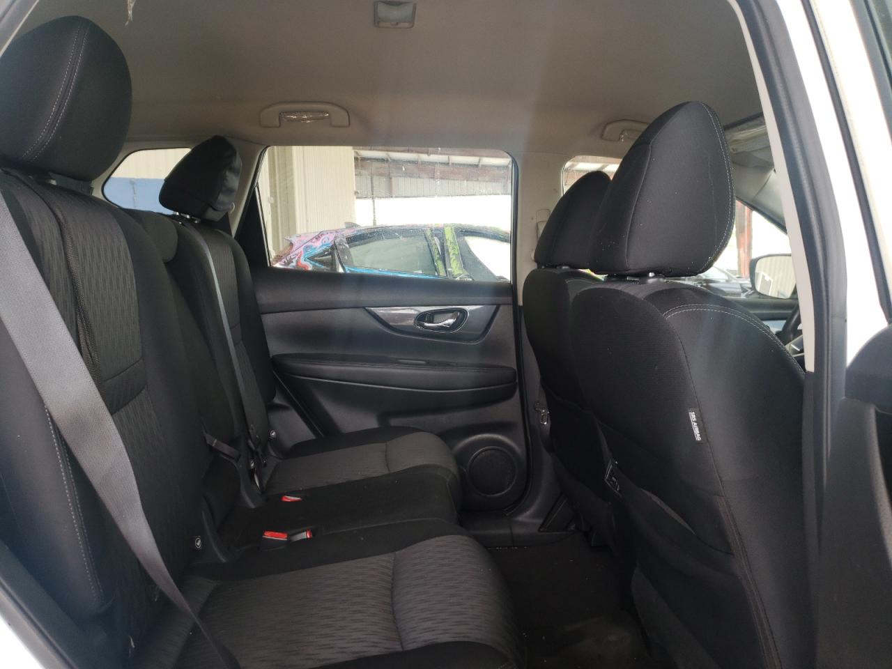 Photo 6 from auction – 2018 NISSAN ROGUE S with VIN KNMAT2MT6JP571836