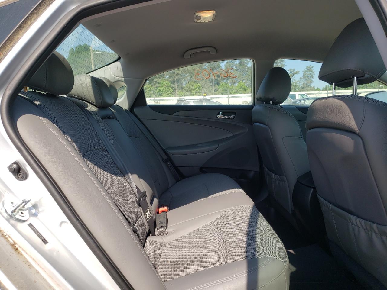 Photo 6 from auction – 2012 HYUNDAI SONATA SE with VIN 5NPEC4AB4CH391956