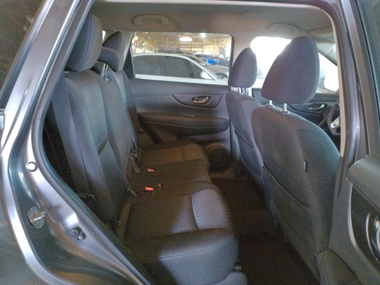 Photo 6 from auction – 2020 NISSAN ROGUE S with VIN KNMAT2MT5LP538992