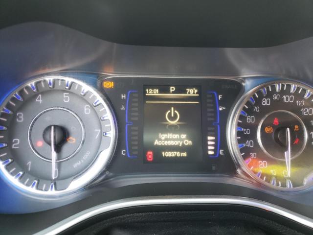 Photo 3 from auction – 2015 CHRYSLER 200 LIMITE with VIN 1C3CCCAB2FN749808