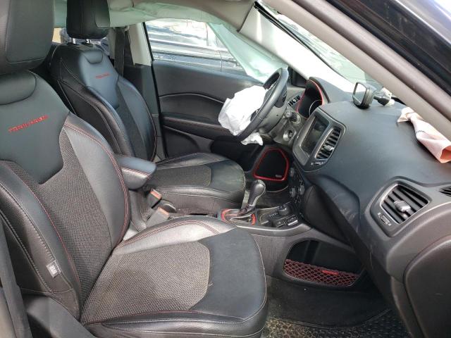 Photo 5 from auction – 2019 JEEP COMPASS TR with VIN 3C4NJDDB1KT661290
