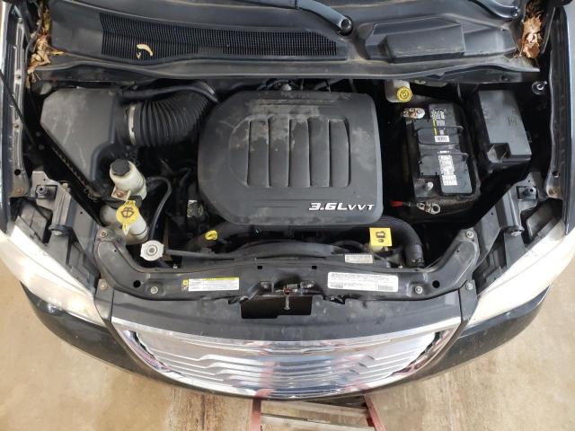 Photo 7 from auction – 2012 CHRYSLER TOWN & COU with VIN 2C4RC1CG2CR143796