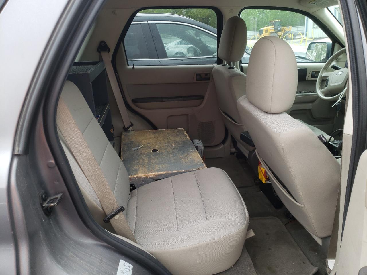 Photo 6 from auction – 2012 FORD ESCAPE XLT with VIN 1FMCU9DG1CKB60339