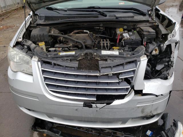 Photo 7 from auction – 2008 CHRYSLER TOWN & COU with VIN 2A8HR54P58R769326
