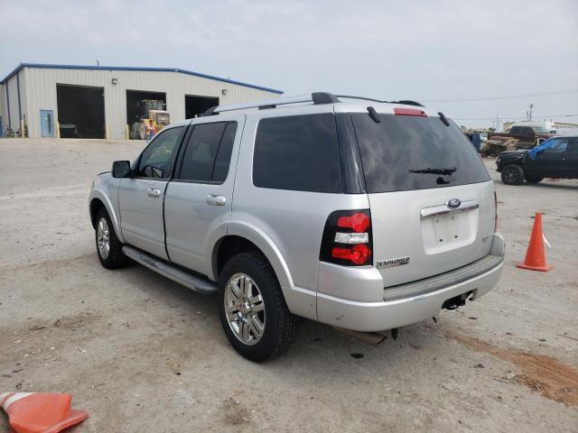 Photo 3 from auction – 2010 FORD EXPLORER L with VIN 1FMEU6FE9AUA72840