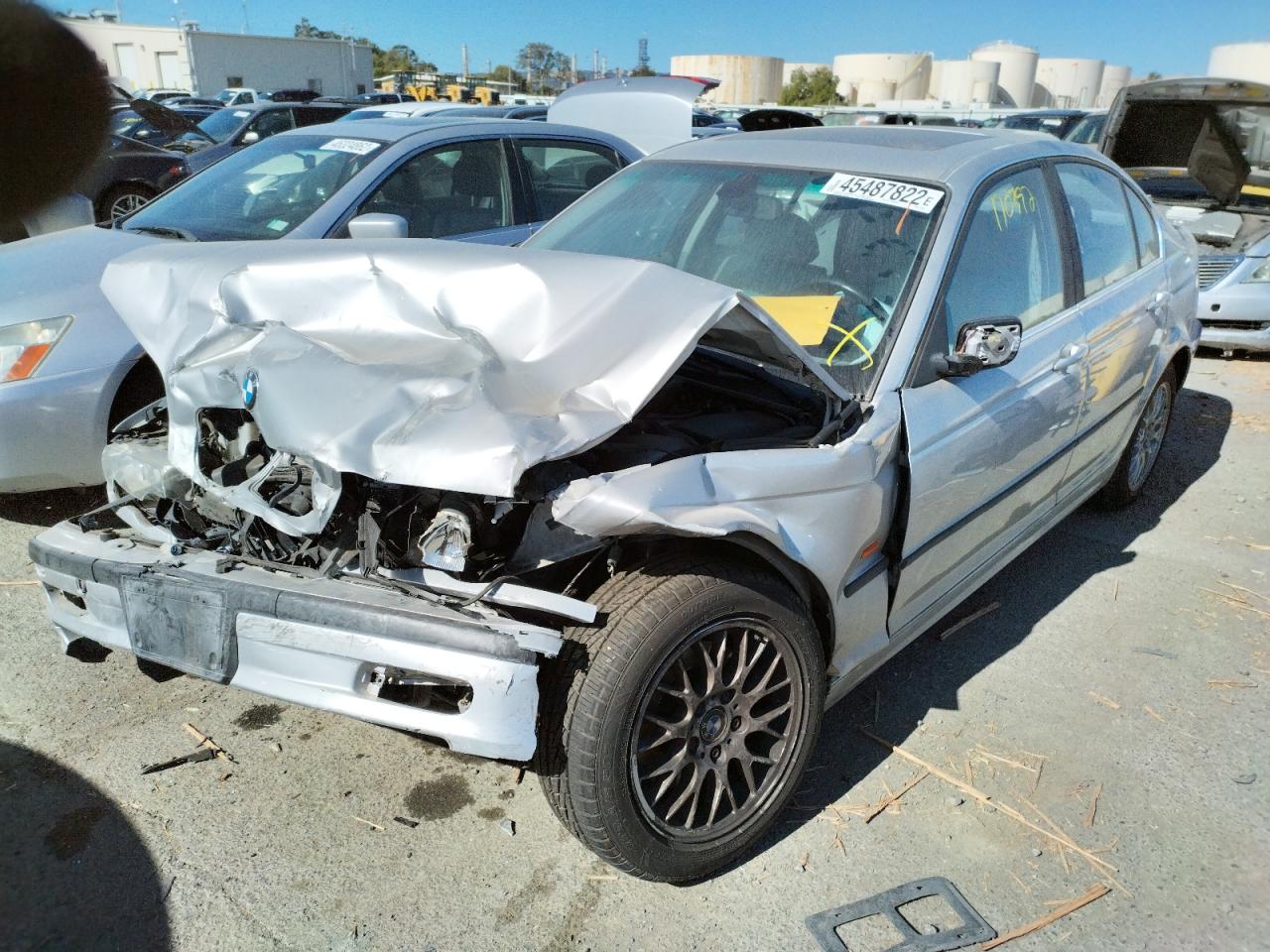 Foto 2 de la subasta – 2000 BMW 328 I con VIN WBAAM5340YFR17448