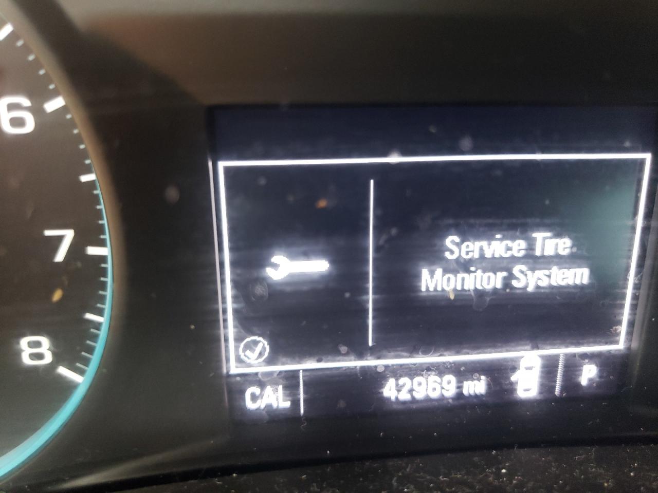 Photo 13 from auction – 2018 CHEVROLET EQUINOX LT with VIN 3GNAXJEV4JS540348
