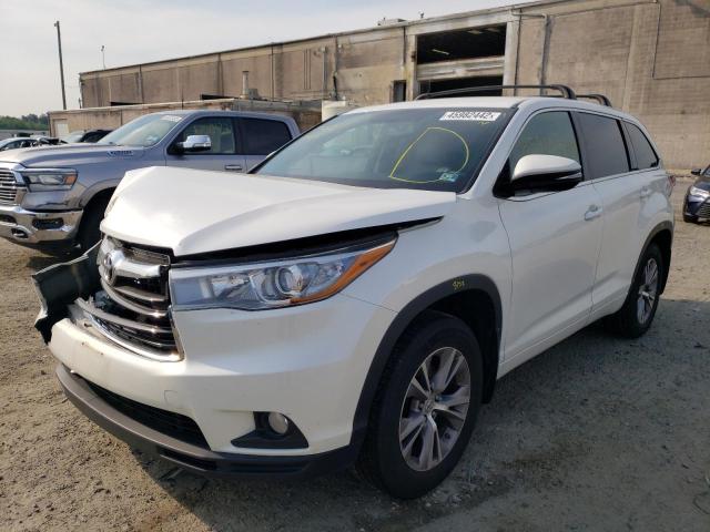 Photo 2 from auction – 2015 TOYOTA HIGHLANDER with VIN 5TDBKRFHXFS103193