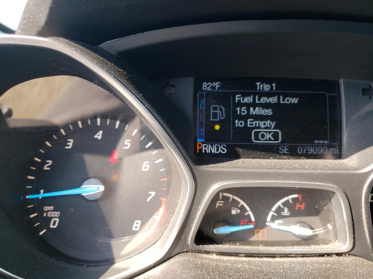 Photo 8 from auction – 2016 FORD ESCAPE SE with VIN 1FMCU9GX8GUB05358